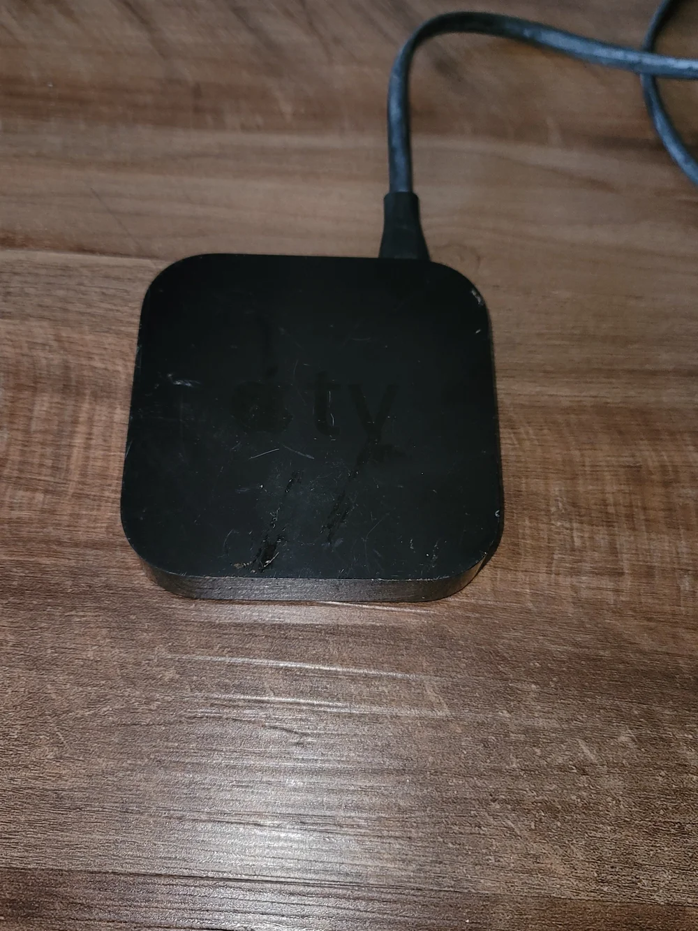 Apple TV (2nd Generation) A1378 Media Streamer + Cable